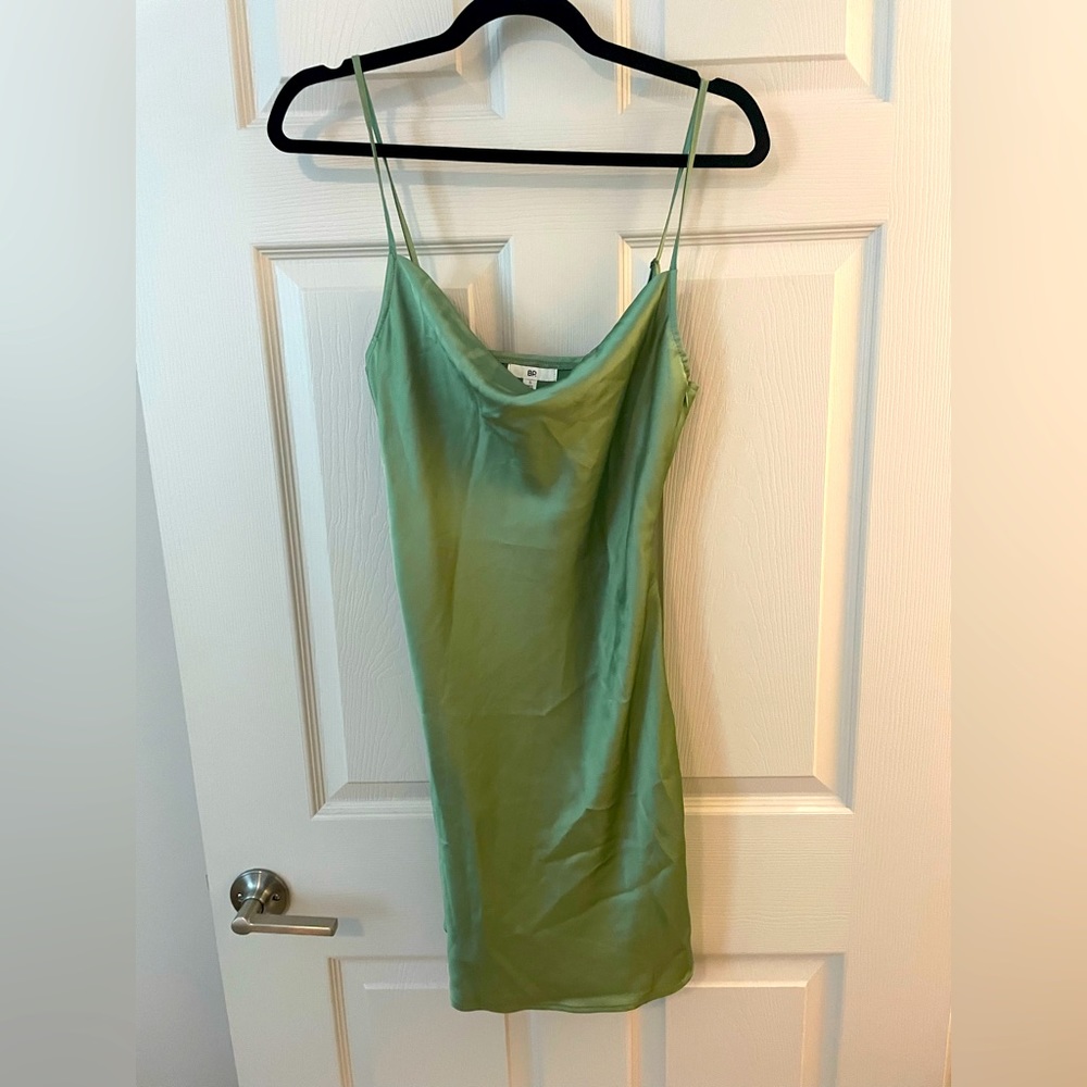 Green cocktail dress